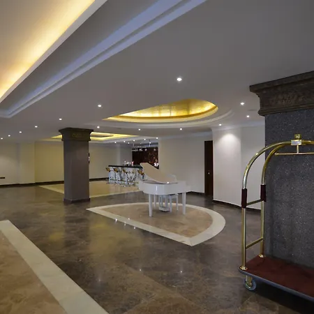 アスカ 5* ボドルム