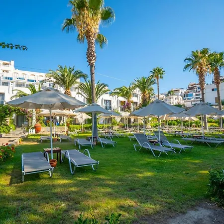 Feriested Azka 5*